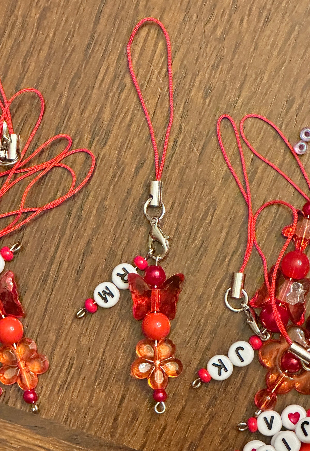 BTS Concert Freebies Pack - 'BIAS' Bling Red ARMY Bomb Charms (Pack of 15)